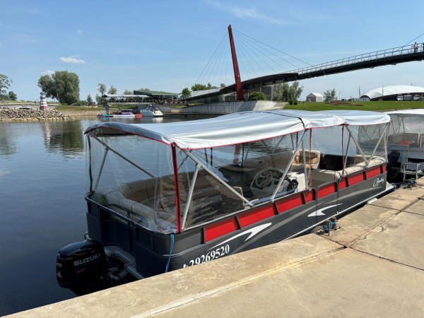 Motorjahta "Bentley"