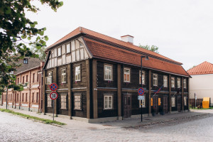 Iespēja pieteikties Vecpilsētas ielas 14 komerctelpu nomas izsolei