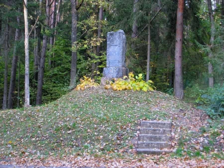 Monument to Commemorate Mūrmuiža Battle of 1705 