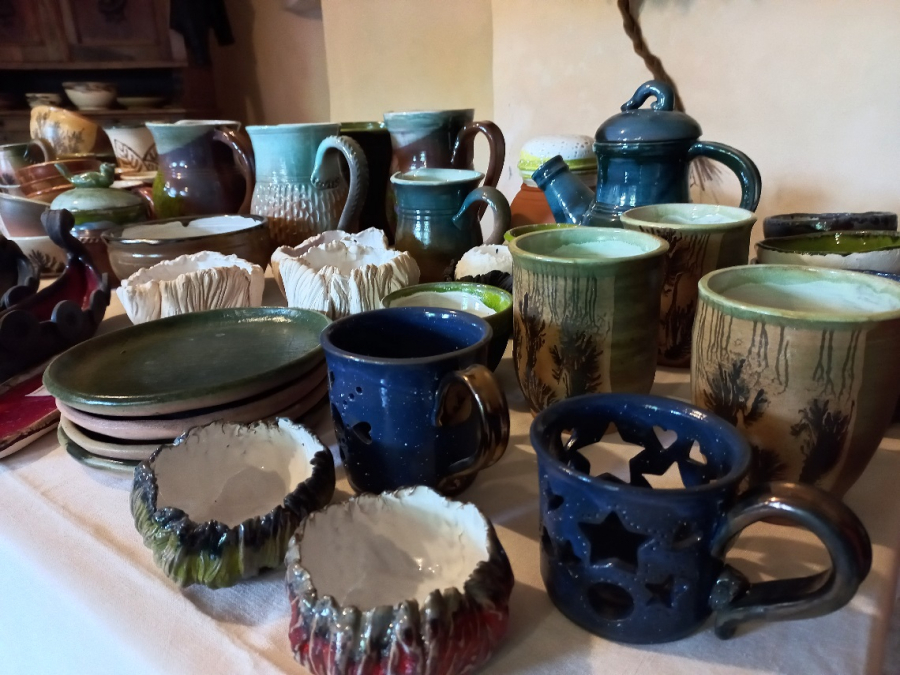 Vilce Manor ceramics workshop