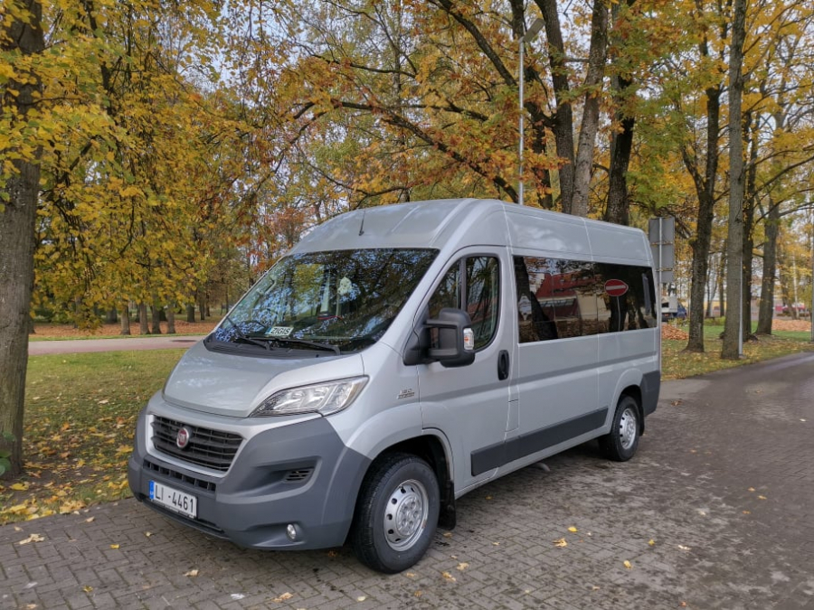 Minibus rental - Ezītis miglā &amp; Zigis