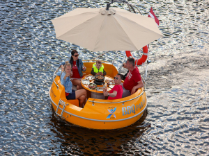 "Migo City" BBQ elektro laiva