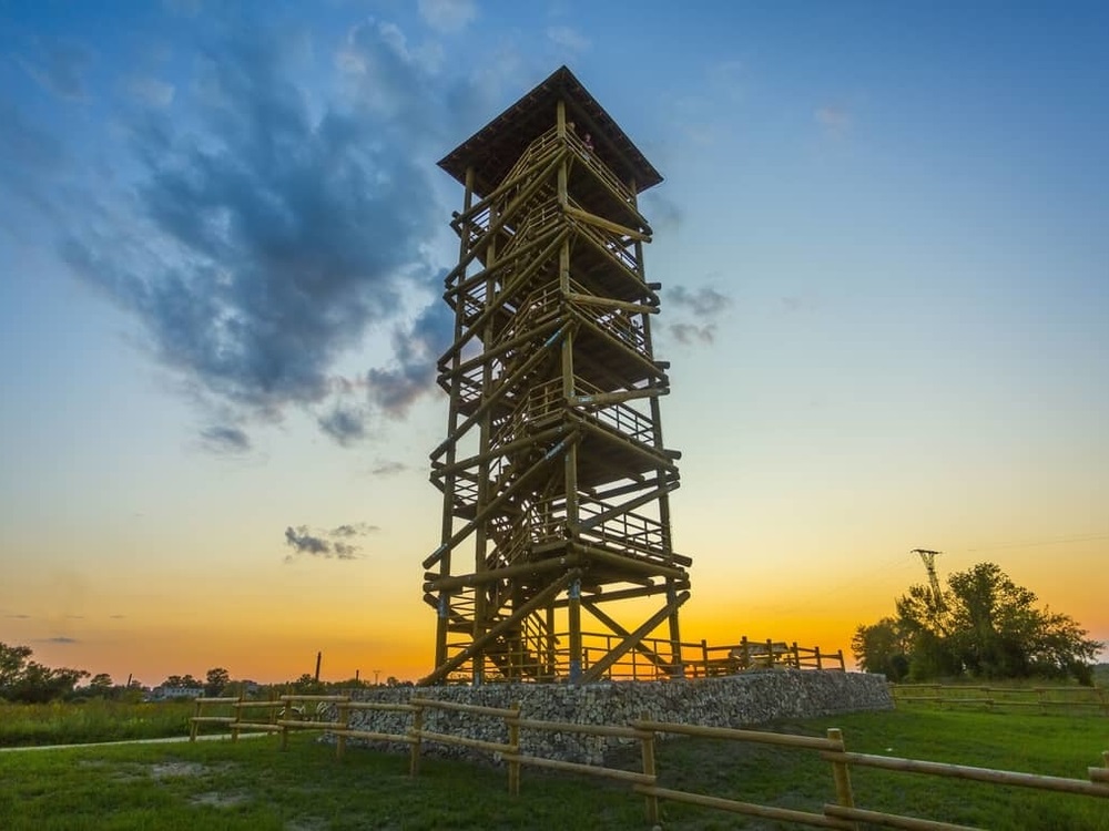 Apžvalgos bokštas Pilies saloje