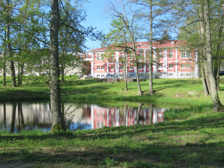 Staļģene Manor 