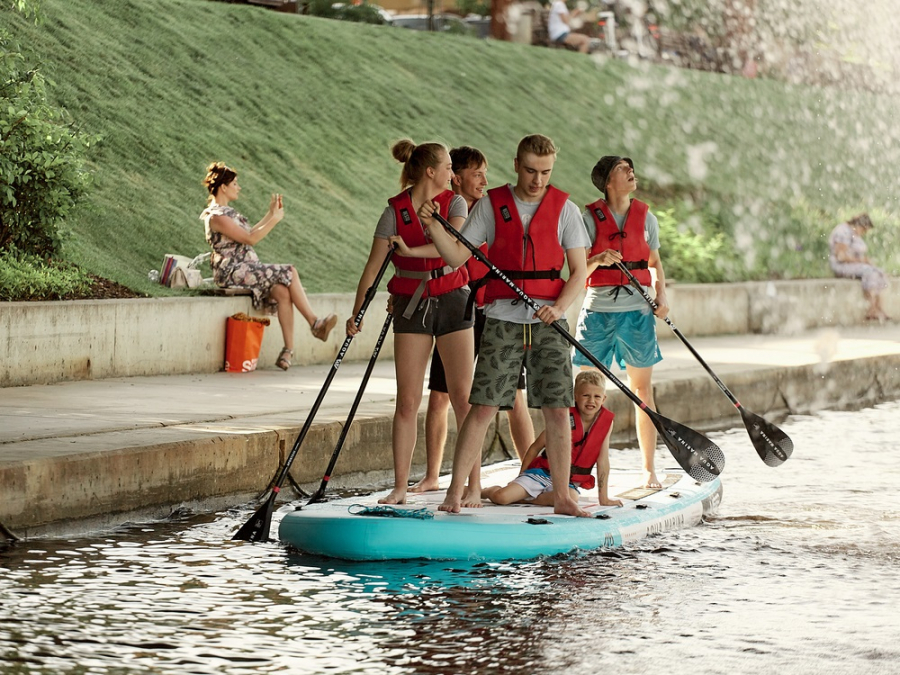 Pasta island SUP board rental